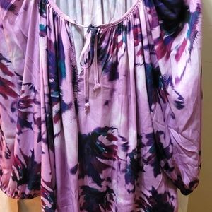 Jennifer Lopez peasant top